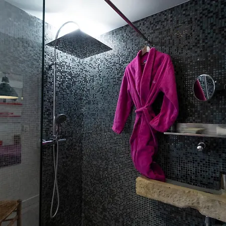 La Cressonniere Avec 150m2 D'espace Bien-etre A Privatiser ! Le Luxe En Toute Intimite ソアソン