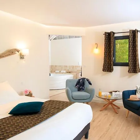 La Cressonniere Avec 150m2 D'espace Bien-etre A Privatiser ! Le Luxe En Toute Intimite